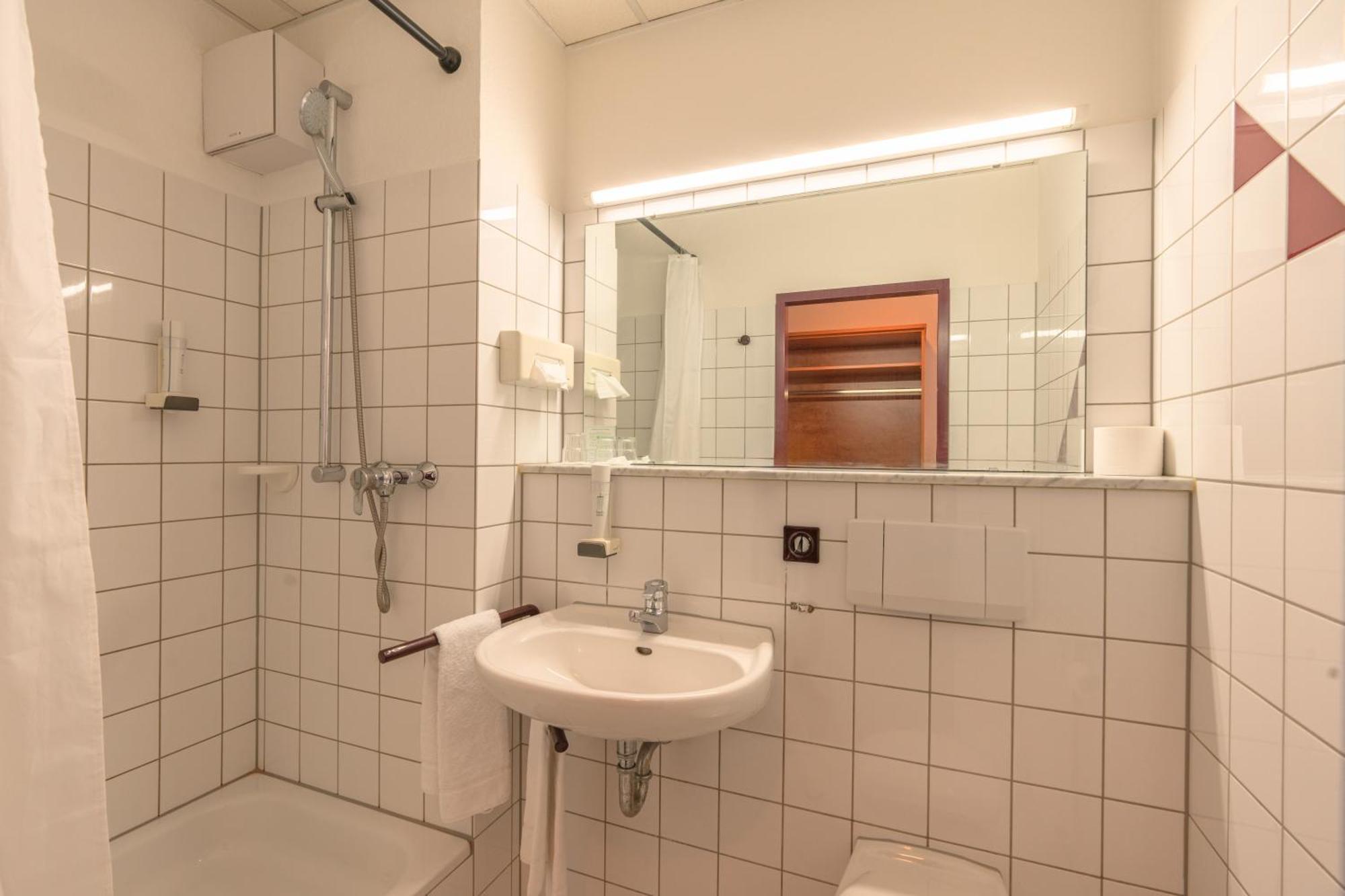 קאפל - גראפנהאוזן Euro-Hotel מראה חיצוני תמונה